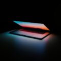Hoe maak je je laptop sneller? 8 tips die echt werken
